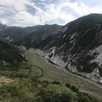 招待所 Sabriu