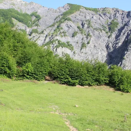 Sabriu Гостевой дом *